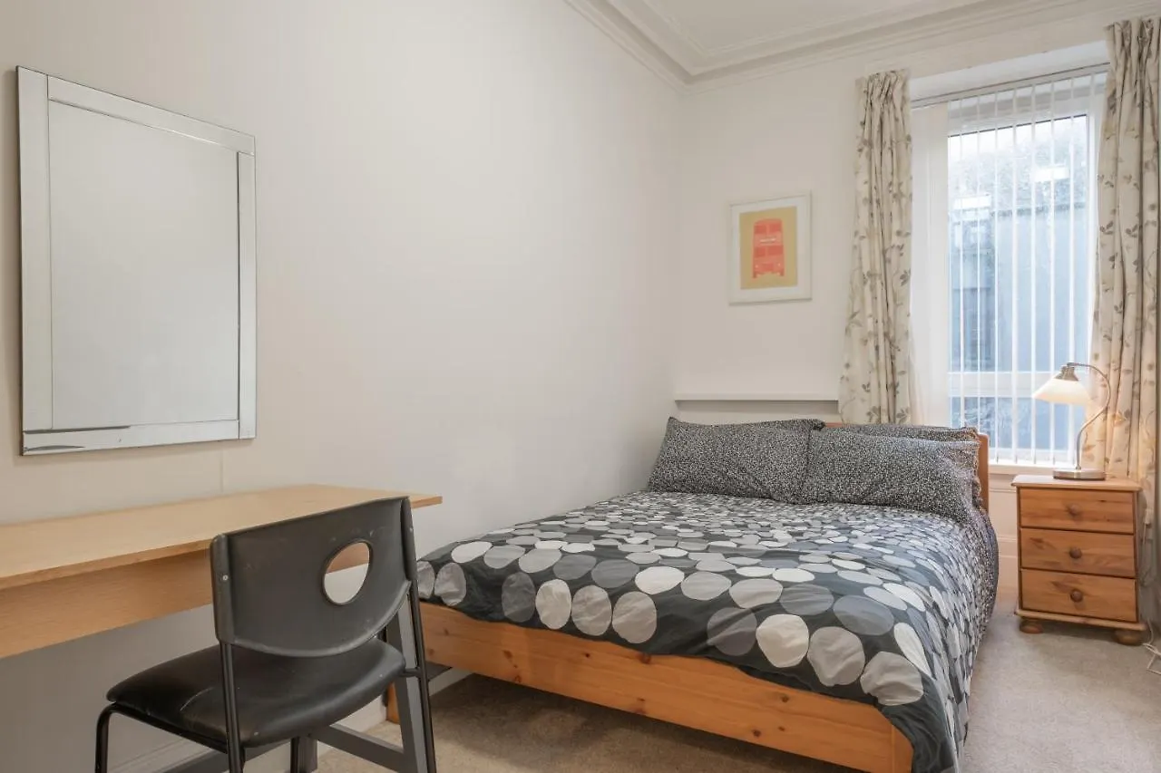 Apartment Hutch 2 Bed Apart Aberdeen United Kingdom