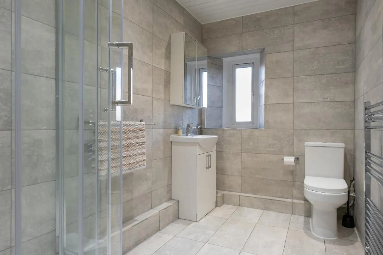 Apartment Hutch 2 Bed Apart Aberdeen United Kingdom